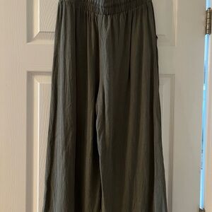 Dark Green Wide-Leg Pants